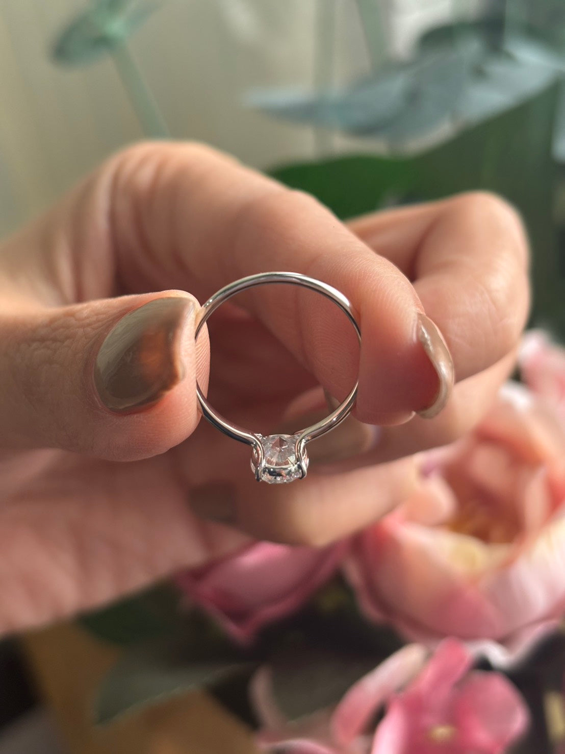 1 Carat Oval Lab Grown Diamond Floating Solitaire Ring